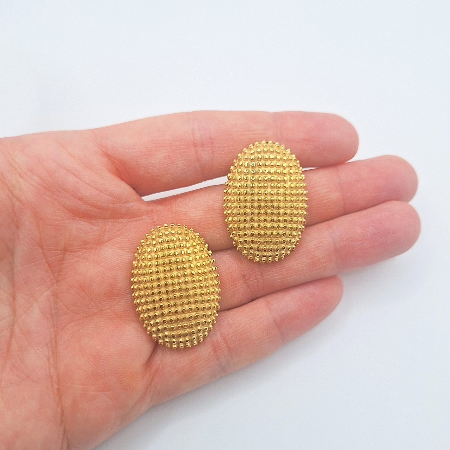 Textured Oval Stud Earrings