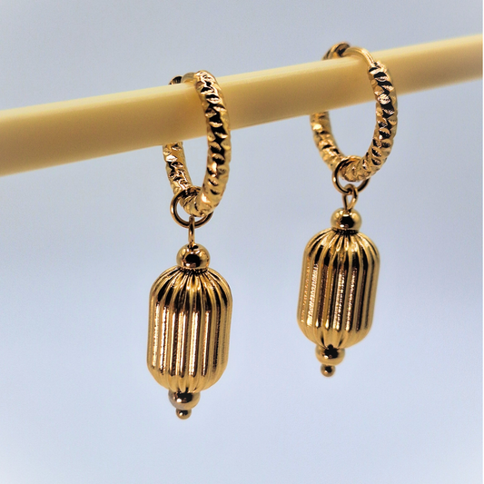 Vintage Lantern Hoop Earrings – Silver & Gold