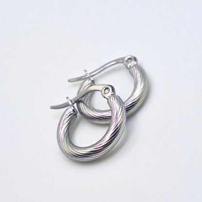 Minimal Textured Hoop Earrings