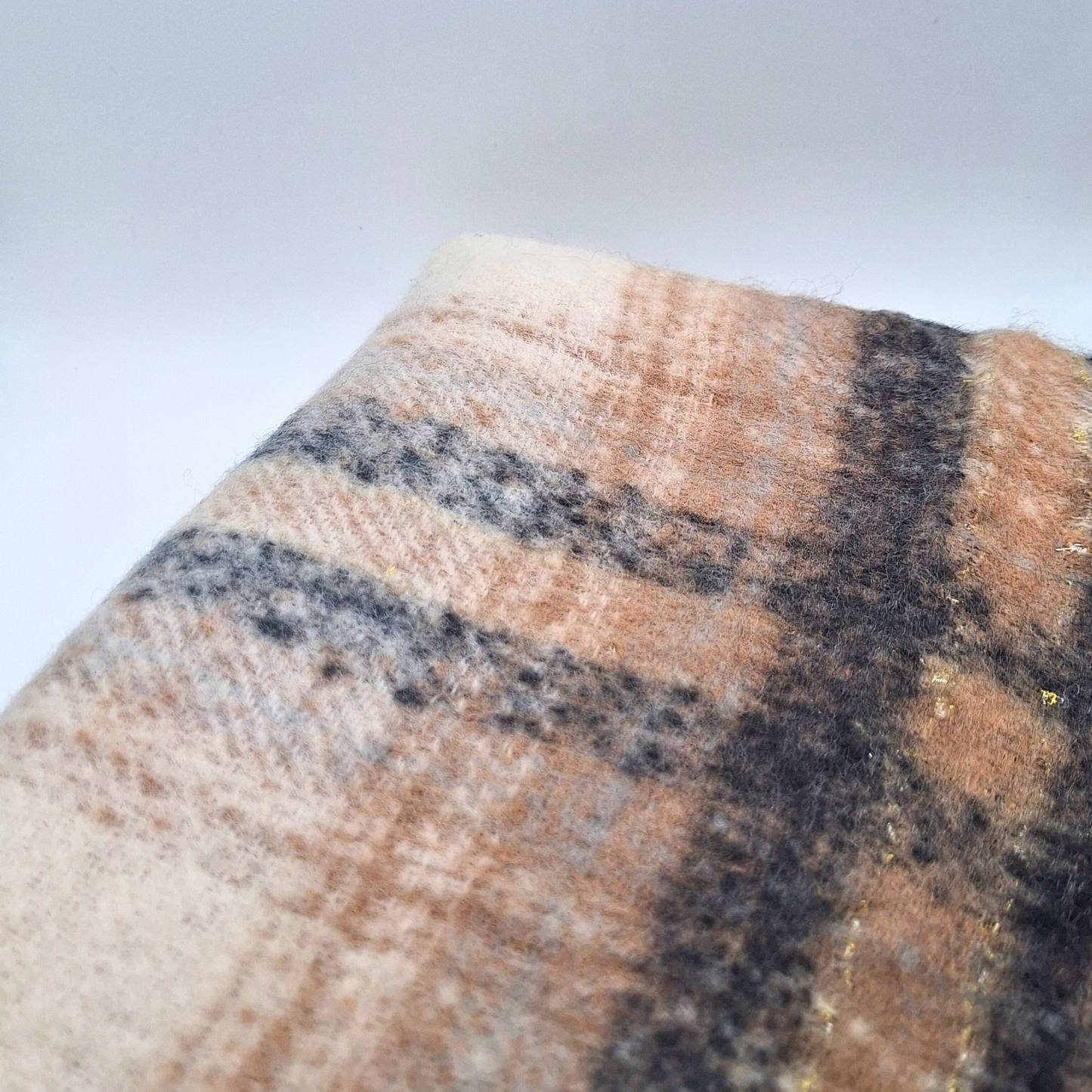 Woven Check Tassel Scarf