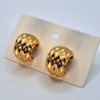 Gold-Plated Quilted Effect Stud Earrings