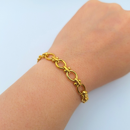 Delicate Linked Gold Bracelet
